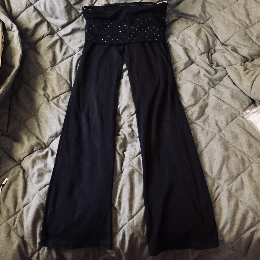 PINK Victoria’s Secret Yoga Bling Pants